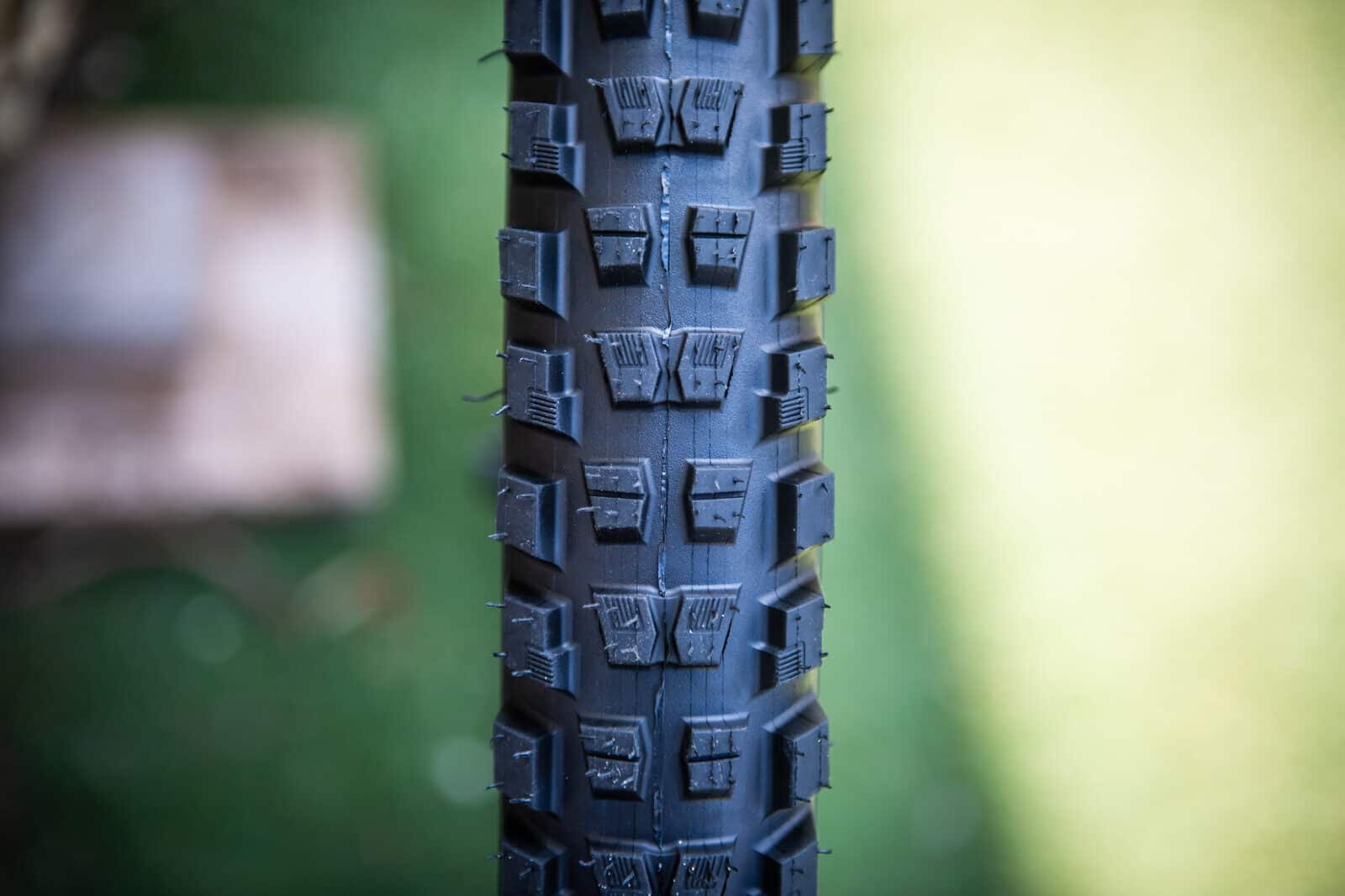 SPECIALIZED BUTCHER GRID TRAIL TLR T9 29×2.6