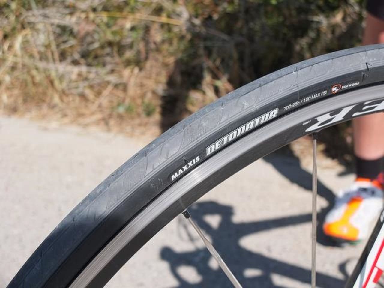 MAXXIS DETONATOR 700X25
