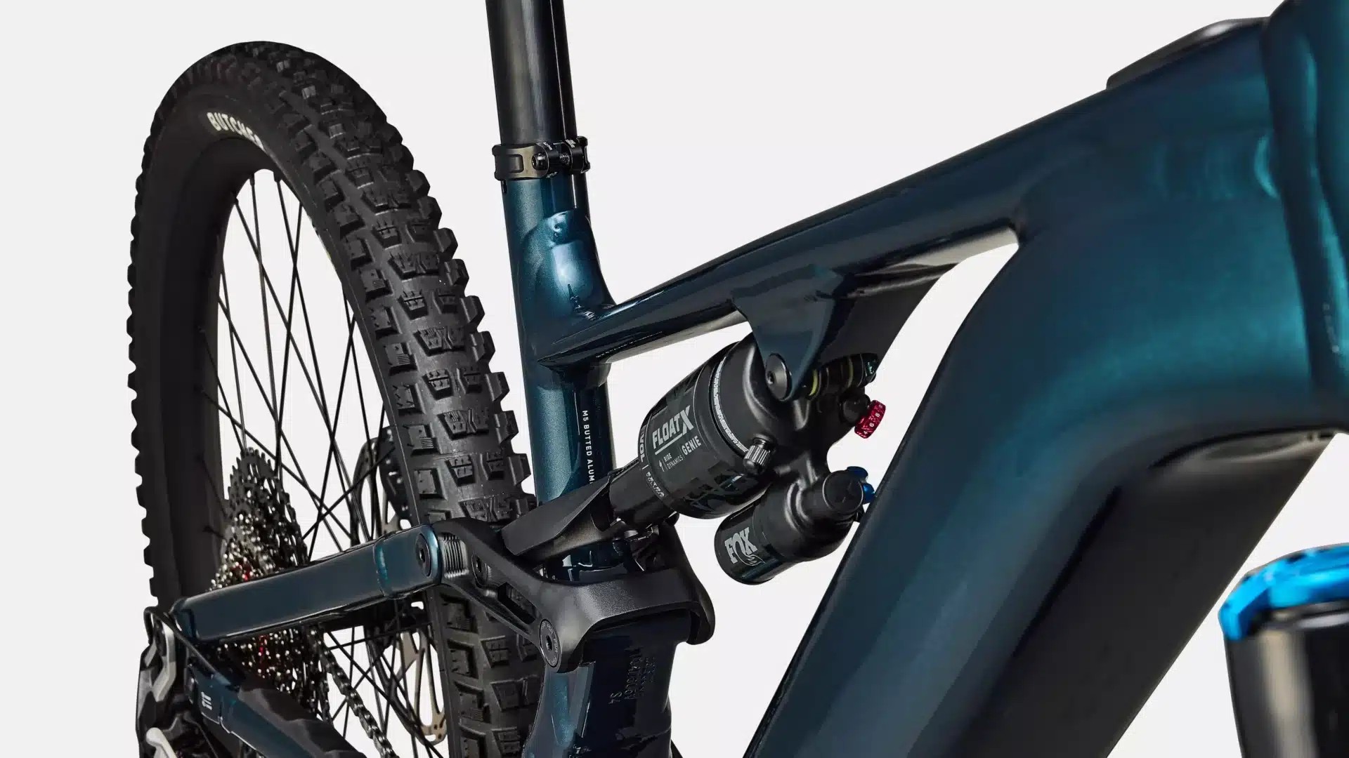 TURBO LEVO 4 COMP ALLOY