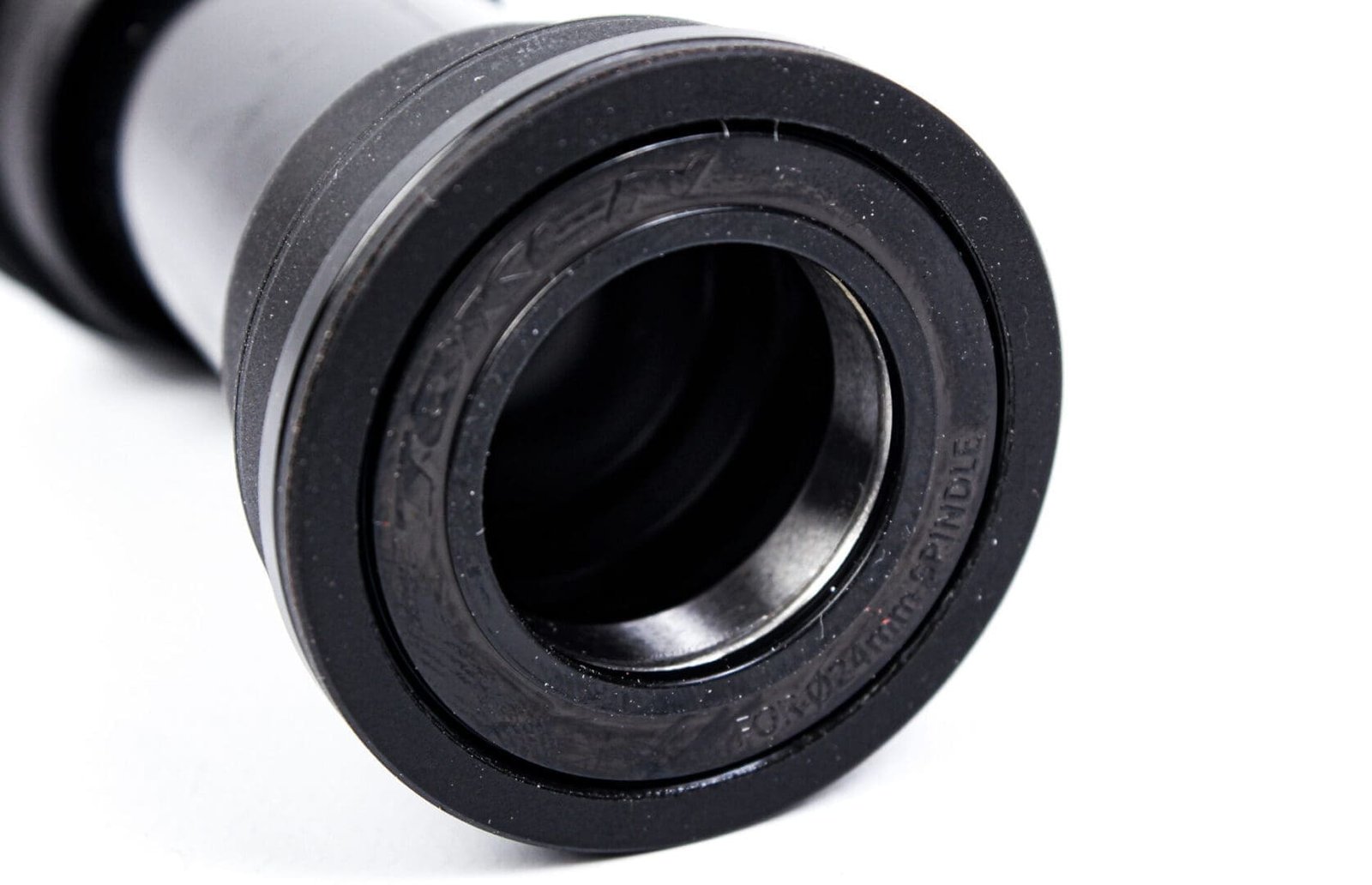 TOKEN BB92 PRESS FIT 24mm