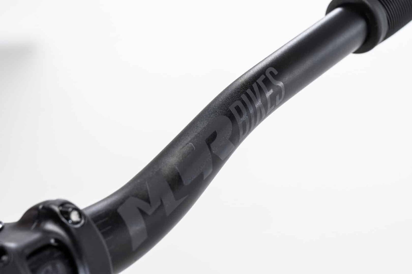 MCR Flip ELITE