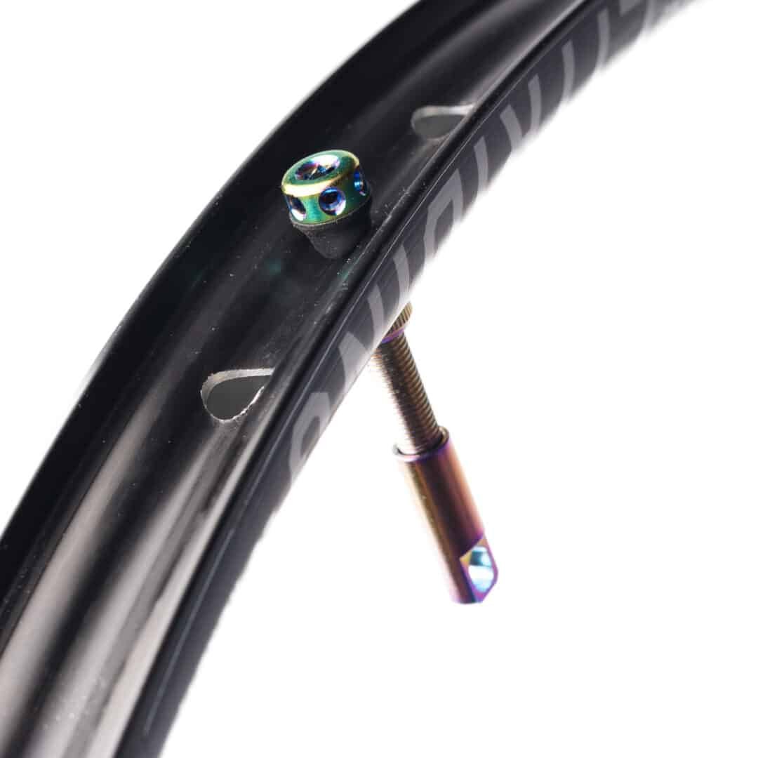 PAR VALVULAS LIT RIDING PRESTA TUBELESS PREMIUM 44mm