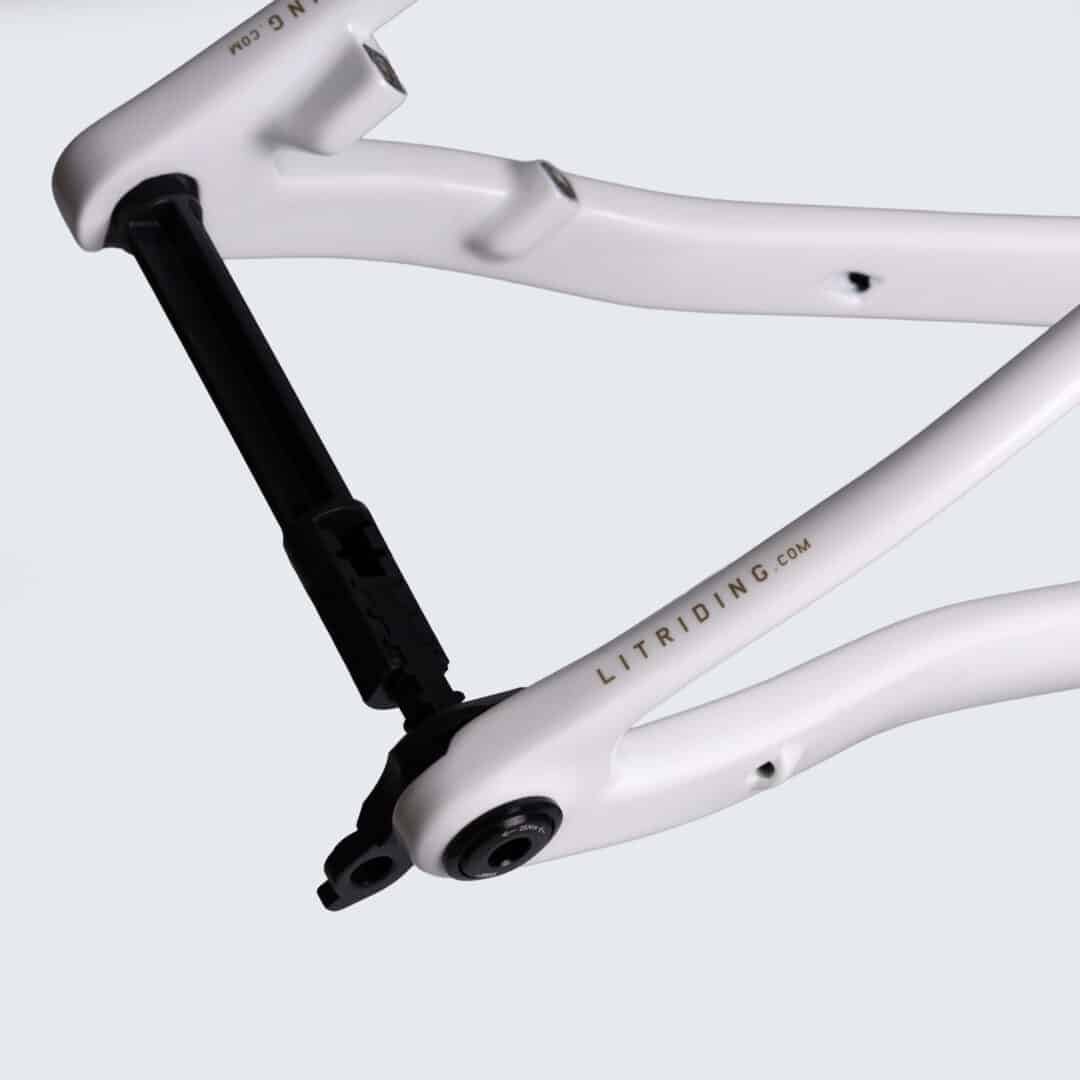 LIT XCC CARBON UDH