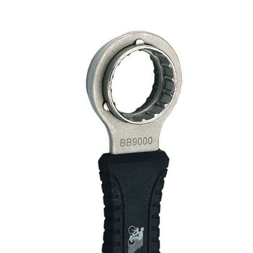 Llave Extractor Caja Pedalera BIKE HAND YC-304BB 4 En 1