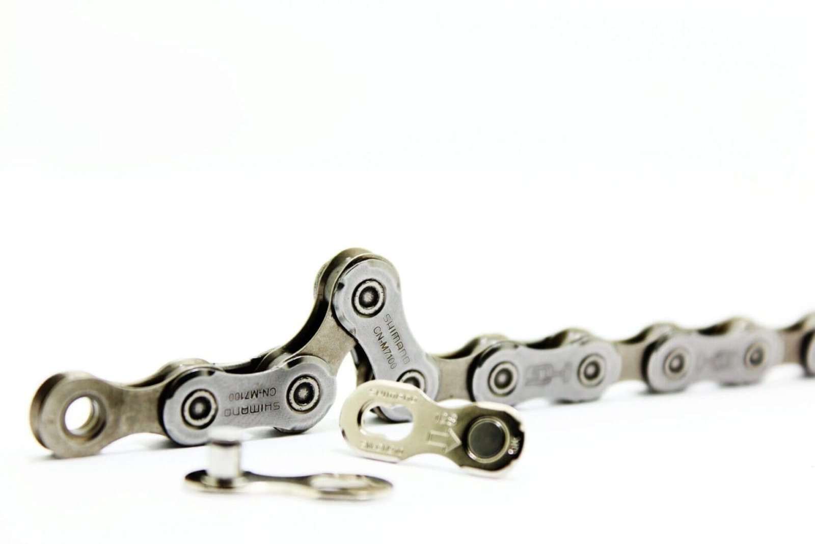 SHIMANO SLX M7100 12V QUICK-LINK 126 ESLABONES
