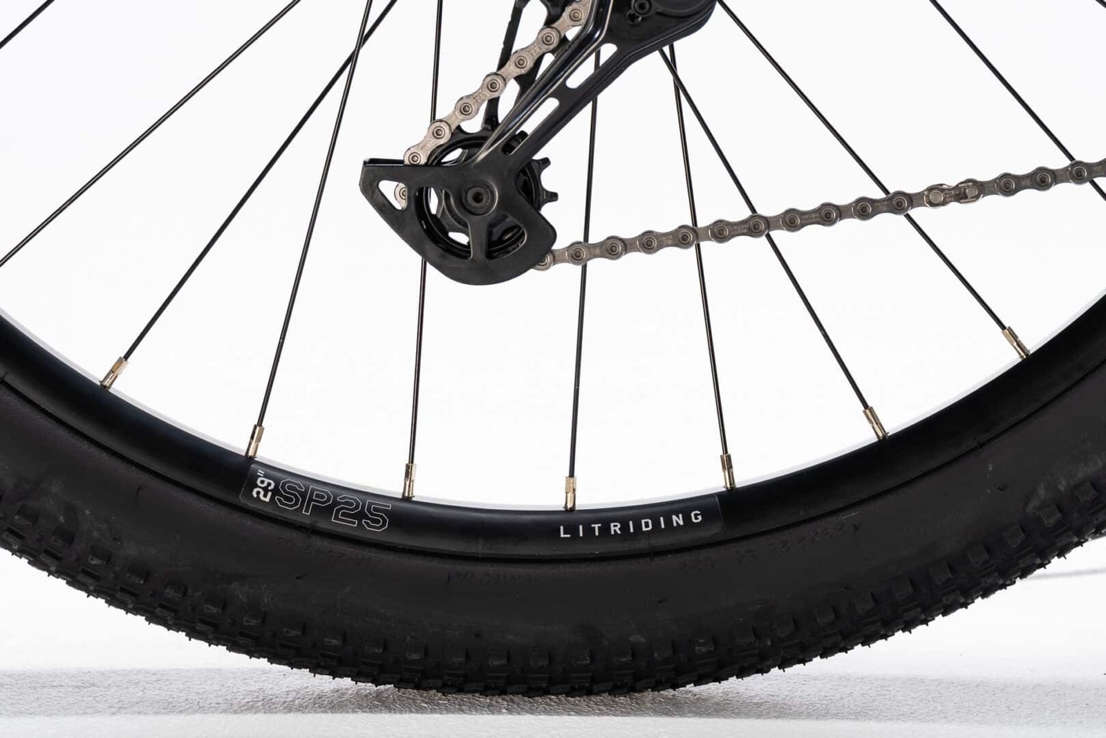 LIT SPORT 1x10 Shimano Cues