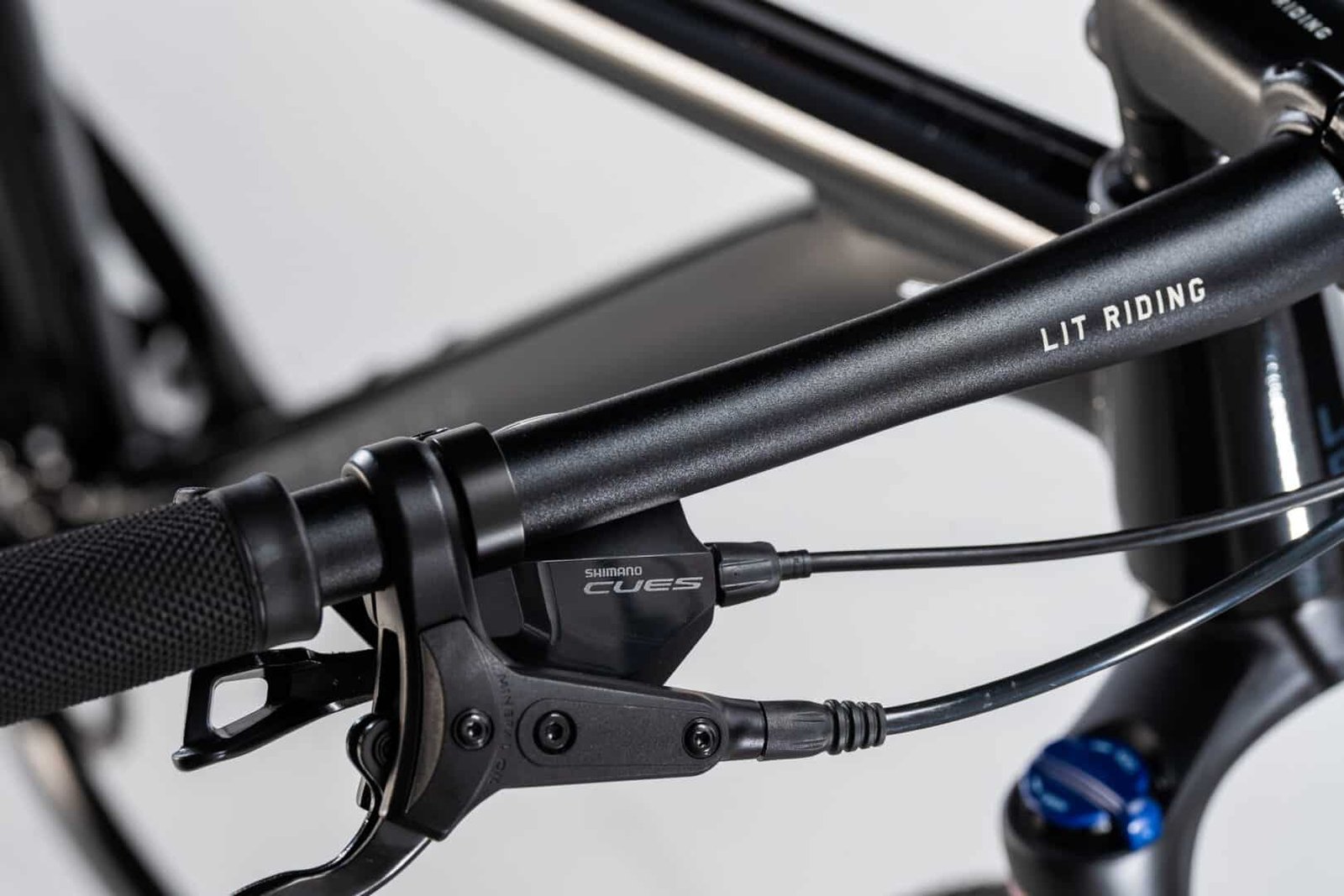 LIT SPORT 1x10 Shimano Cues