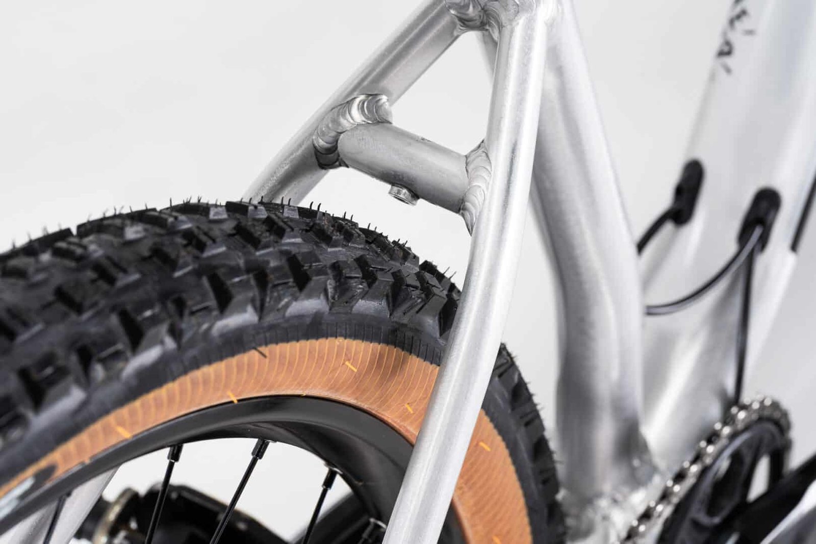 MCR HARDTAIL PRO