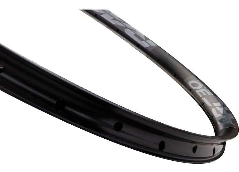 RACE FACE ARC HEAVYDUTY R27,5 30mm 32h