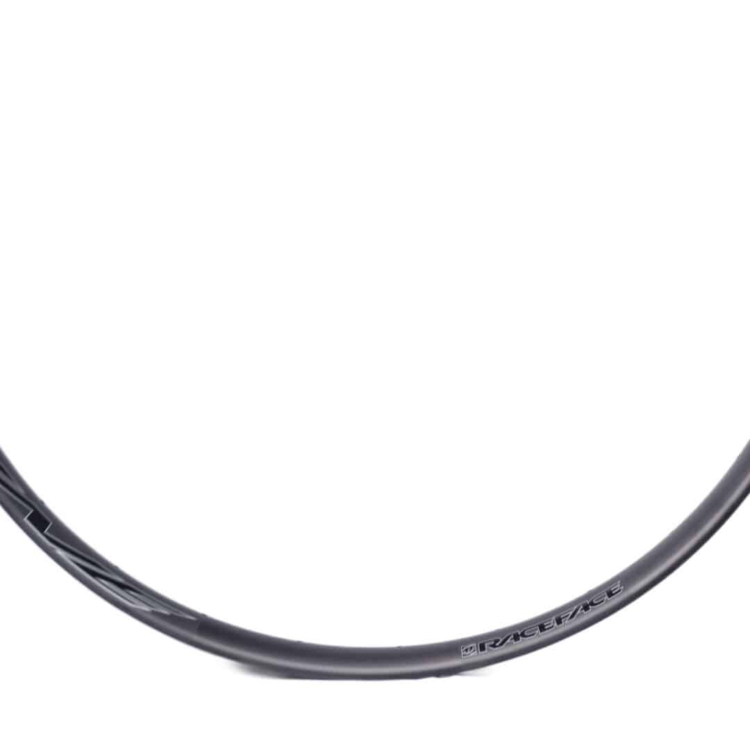 RACE FACE TURBINE R R29 35mm 28h