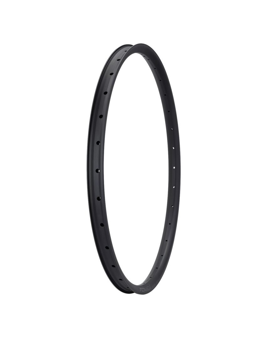 SPECIALIZED MY23 TRAVERSE HD TRASERA 27,5 30MM 32H