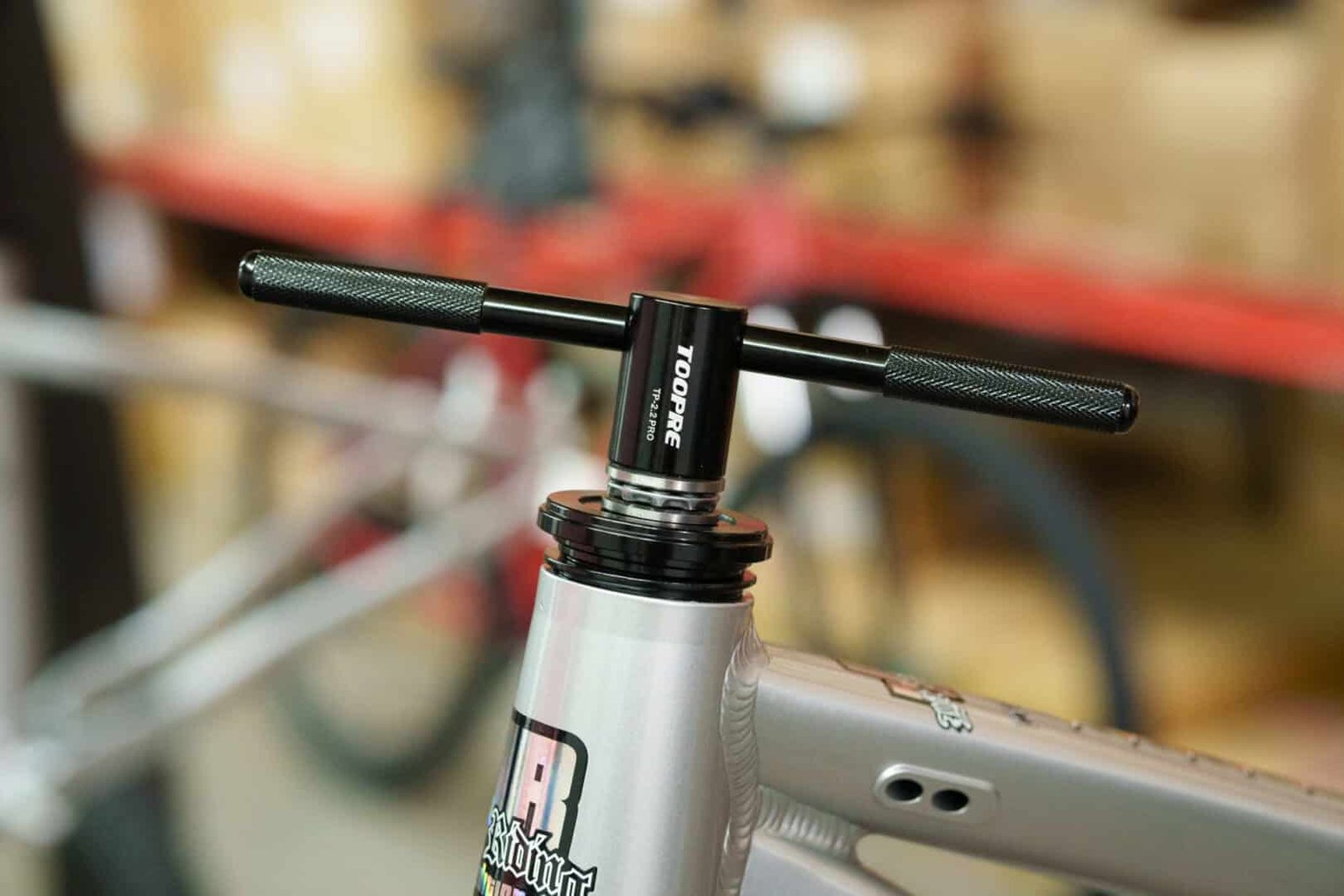INSTALADOR JUEGO DIRECCION Y CAJA PEDALERA PRESSFIT TOOPRE