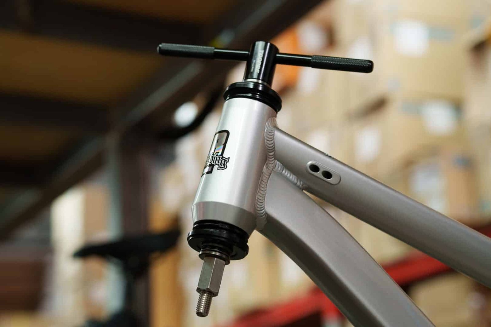 INSTALADOR JUEGO DIRECCION Y CAJA PEDALERA PRESSFIT TOOPRE