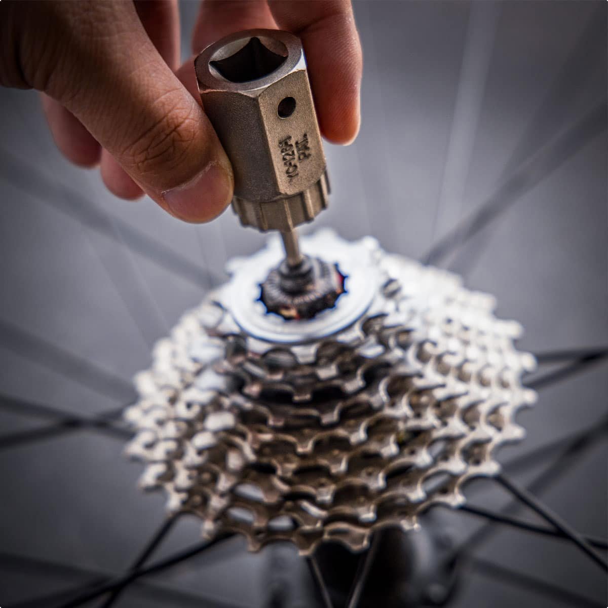 EXTRACTOR PIÑON A CASSETTE Y DISCO BIKE HAND YC126-1A